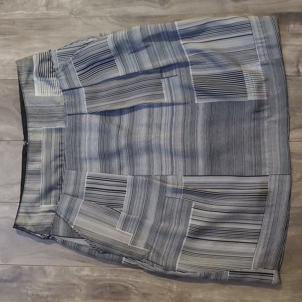 RW&Co Midi Skirt sz 4